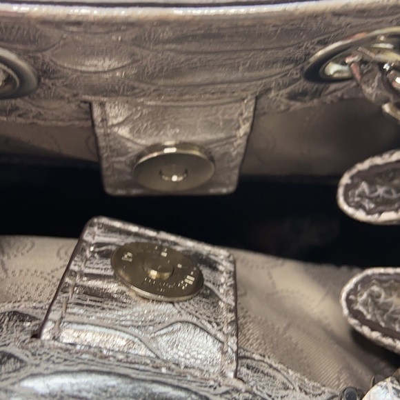 Michael Kors Silver Reptile Drawstring Bag - Picture 10 of 14